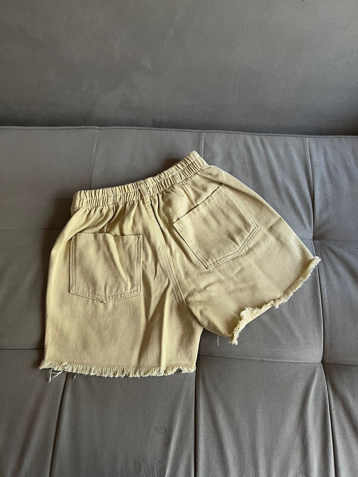 Short Abril - Imagen 5