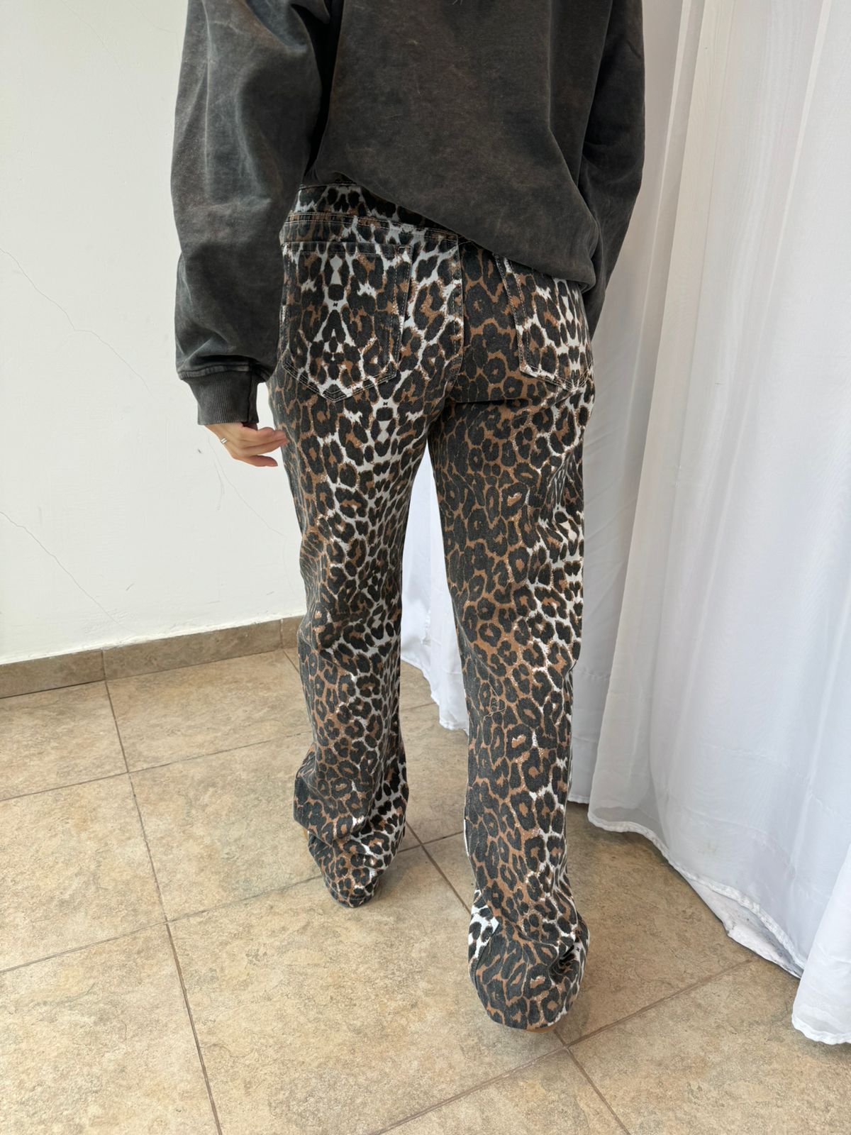 Jeans wide leg Animal Print - Imagen 3