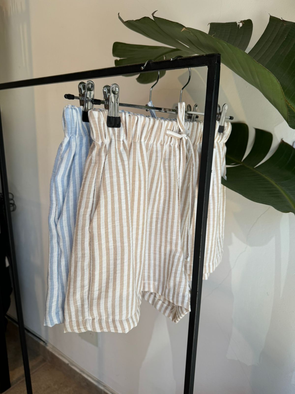 Short Hojas - Imagen 4