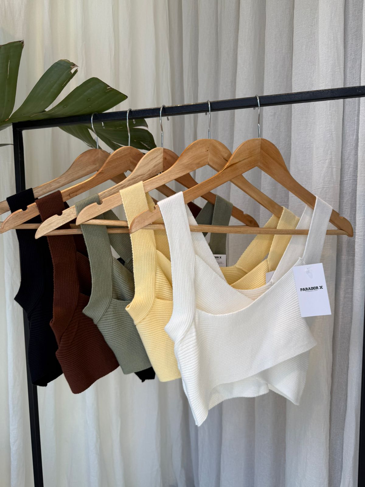 Musculosa crop top Sisa - Imagen 2